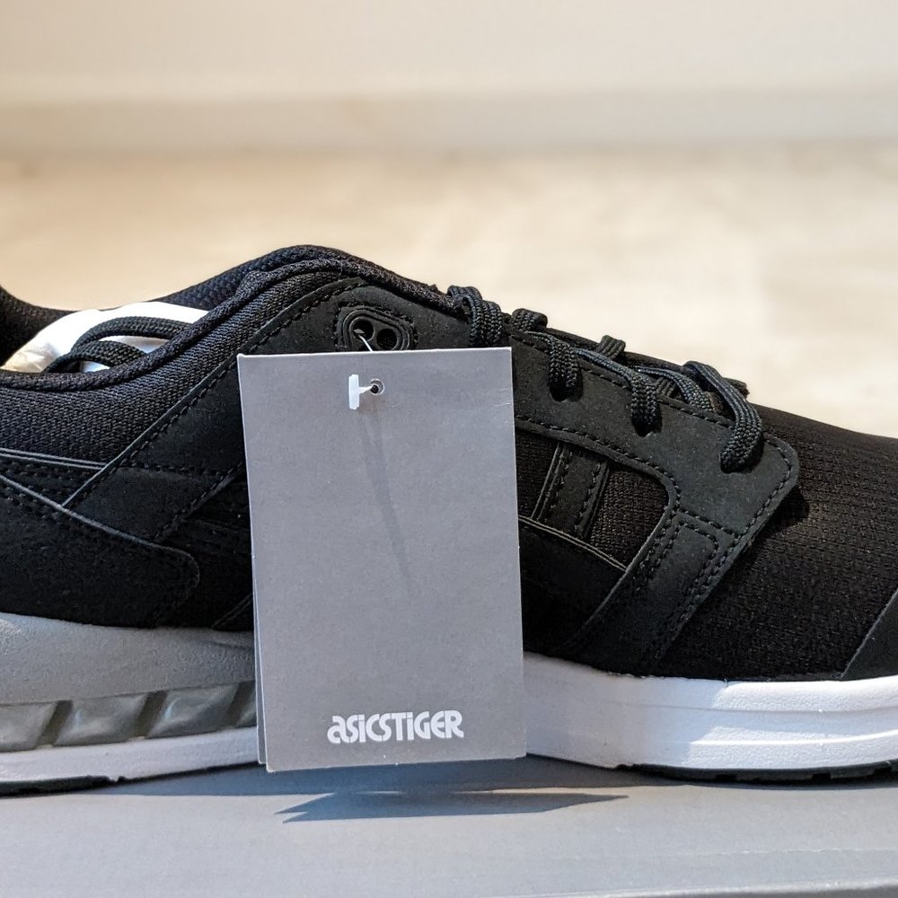 Size 12 - ASICS GEL-Saga Sou Black/White - 1191A004-003